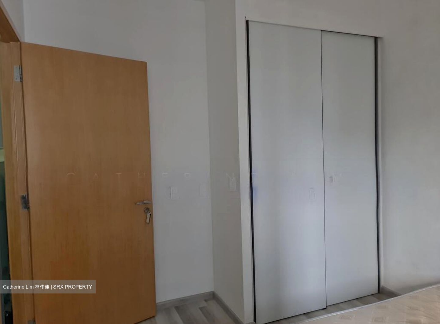La Fiesta (D19), Condominium #512210051
